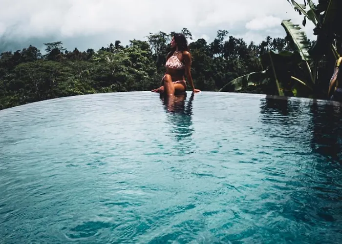 Bubble 8 - Private Pool Jungle Escape Ubud 2*